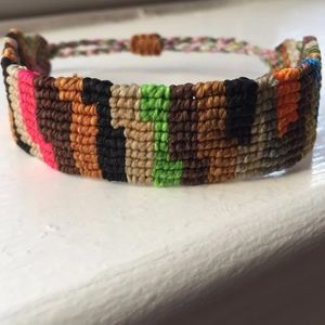 NWOT-Unisex Bracelet
